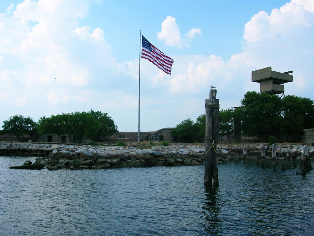 FORT WOOL