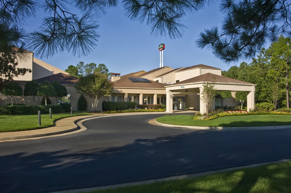 Courtyard by Marriott Hampton Coliseum Central
