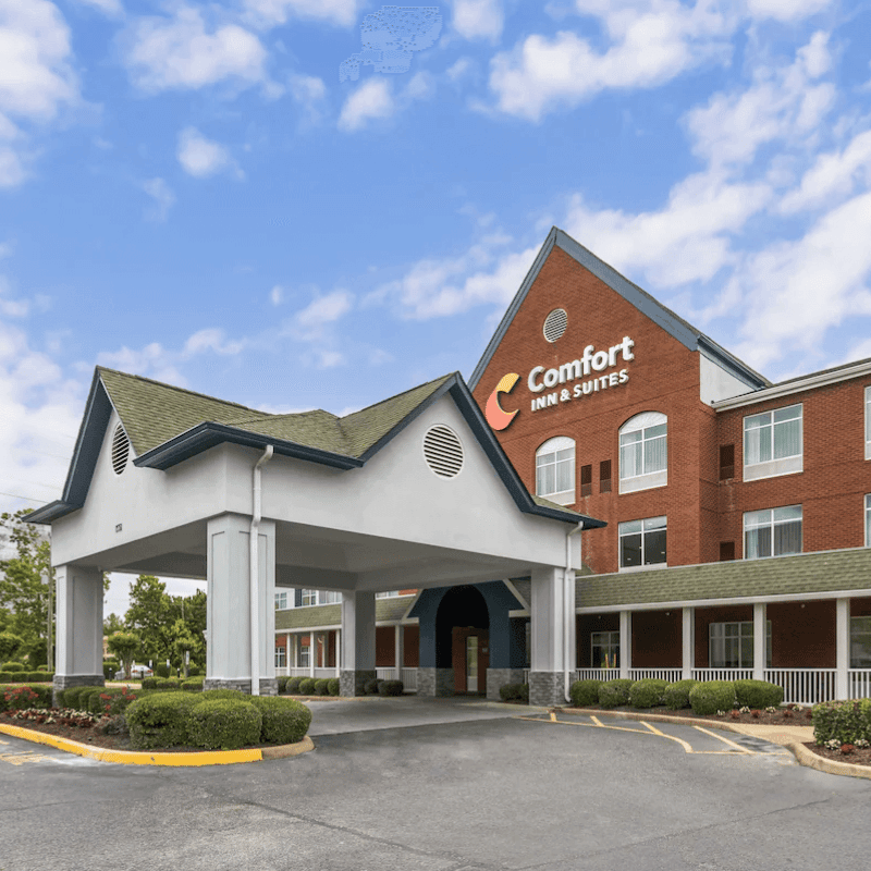Comfort Inn & Suites - previously Country Inn & Suites